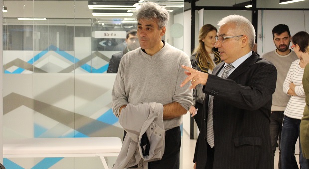 1511165722_prof._dr._sacit_karam__rsel_prof._dr._fabio_babiloni_2.jpg