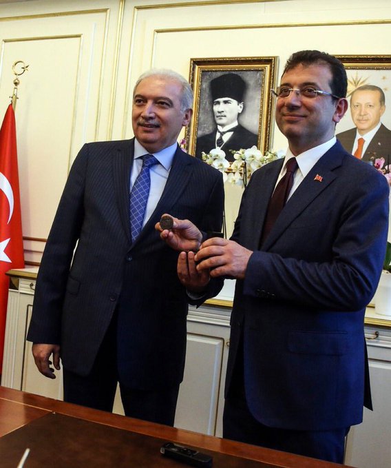 ekrem-imamoglu-gorevi-devraldi.jpg
