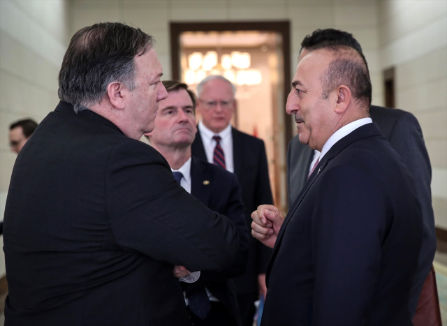 mevlut-ve-pompeo.jpg