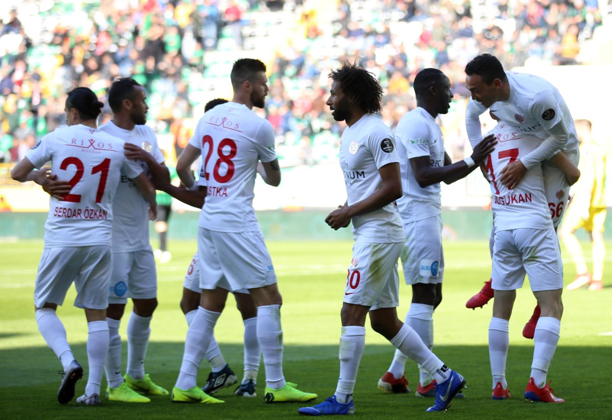 trabzonspor-yeni-malatyaspor.jpg